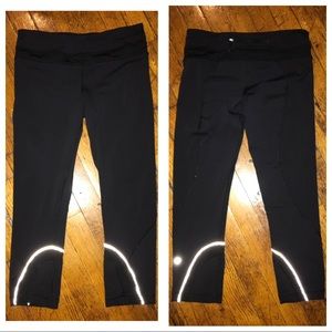RARE Lululemon *REFLECTIVE Ruffle Inspire Crop! Black Running Tights Size 6
